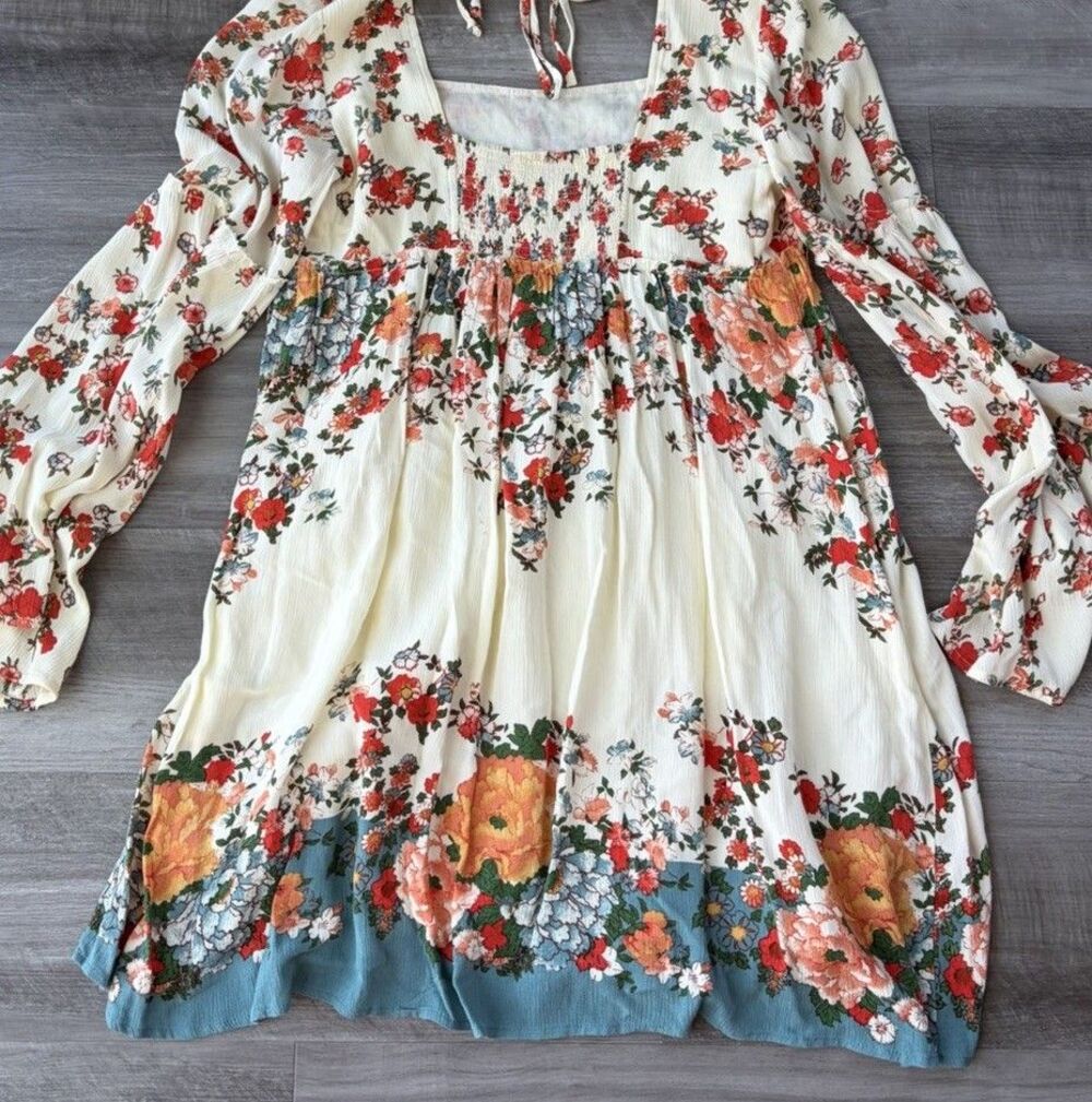 Free People Modern Chinoiserie Floral Mini Dress Boho Bell Sleeve White Teal M - Picture 2 of 8